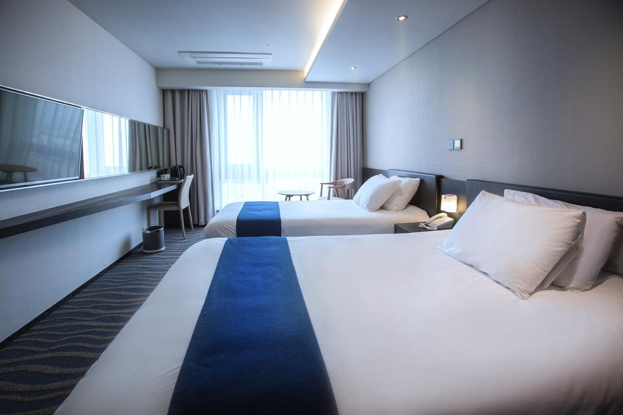 Gloucester Hotel Jeju Dış mekan fotoğraf