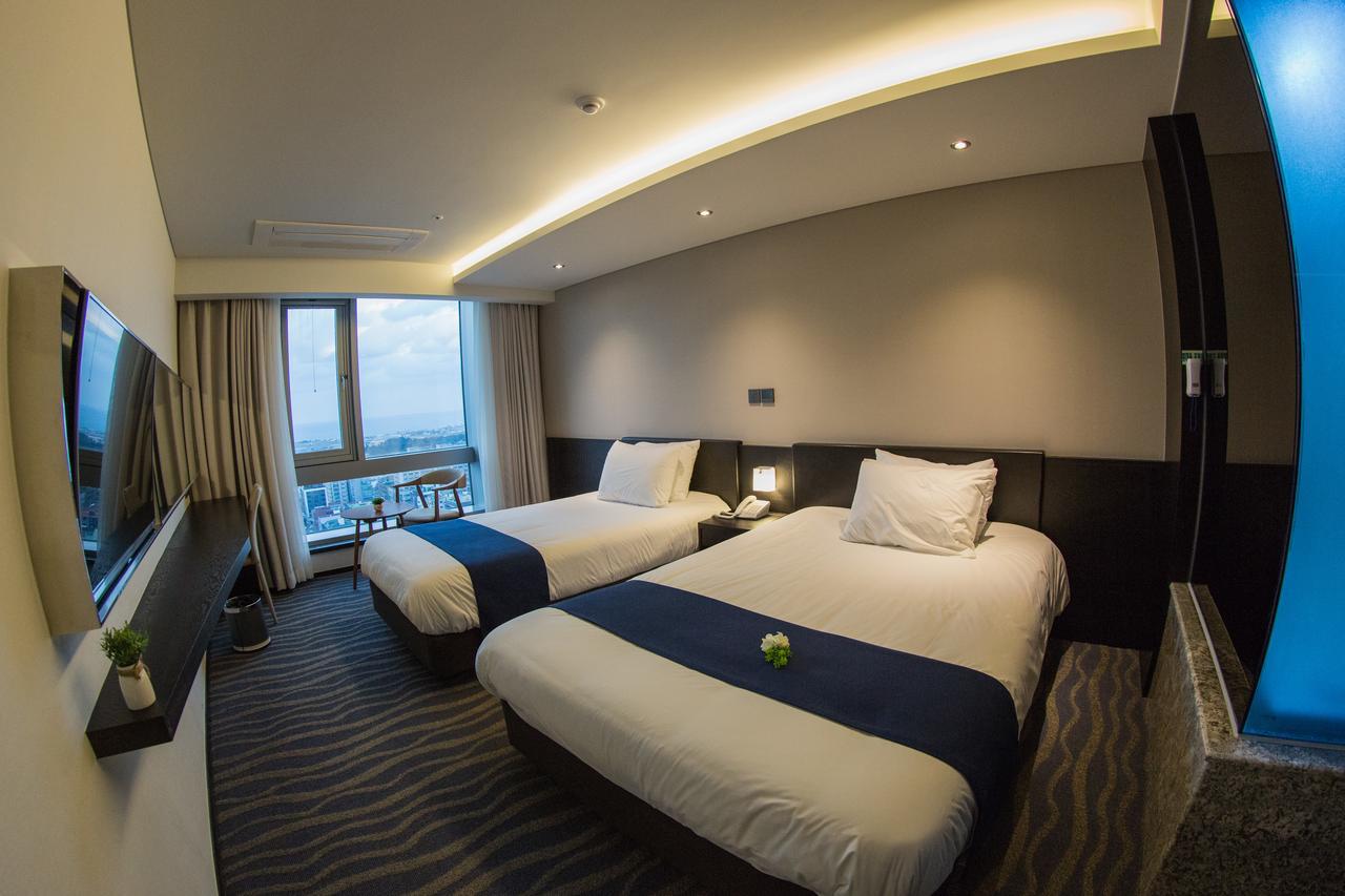 Gloucester Hotel Jeju Dış mekan fotoğraf