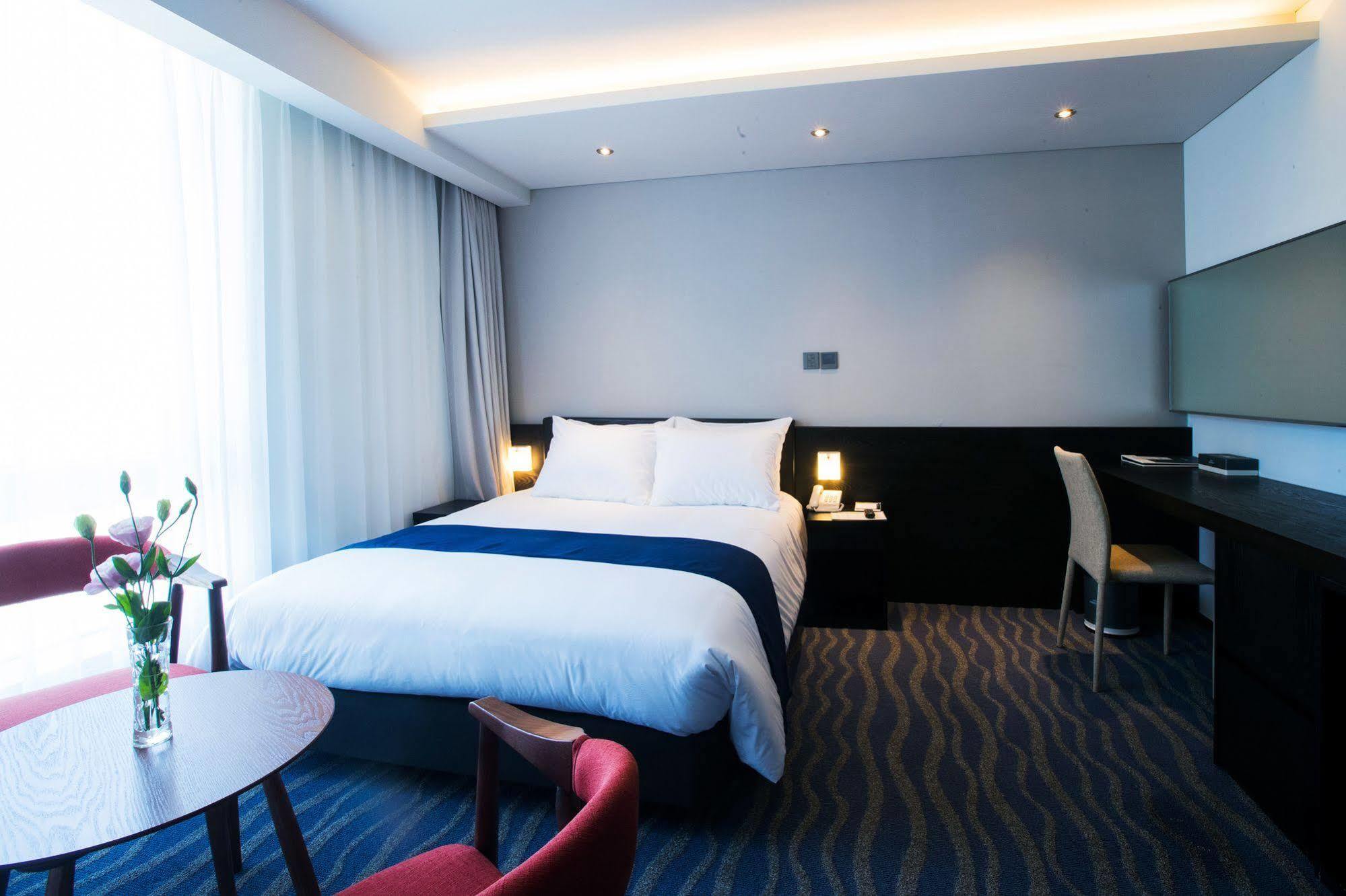 Gloucester Hotel Jeju Dış mekan fotoğraf